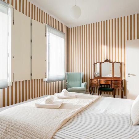 ליסבון Apartment Carmo מראה חיצוני תמונה